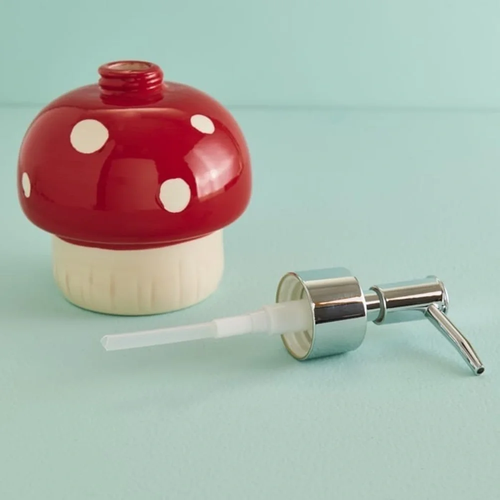 🎉HOST PICK🎉Mushroom Bathroom Gift Set, NIB 🍄🪥